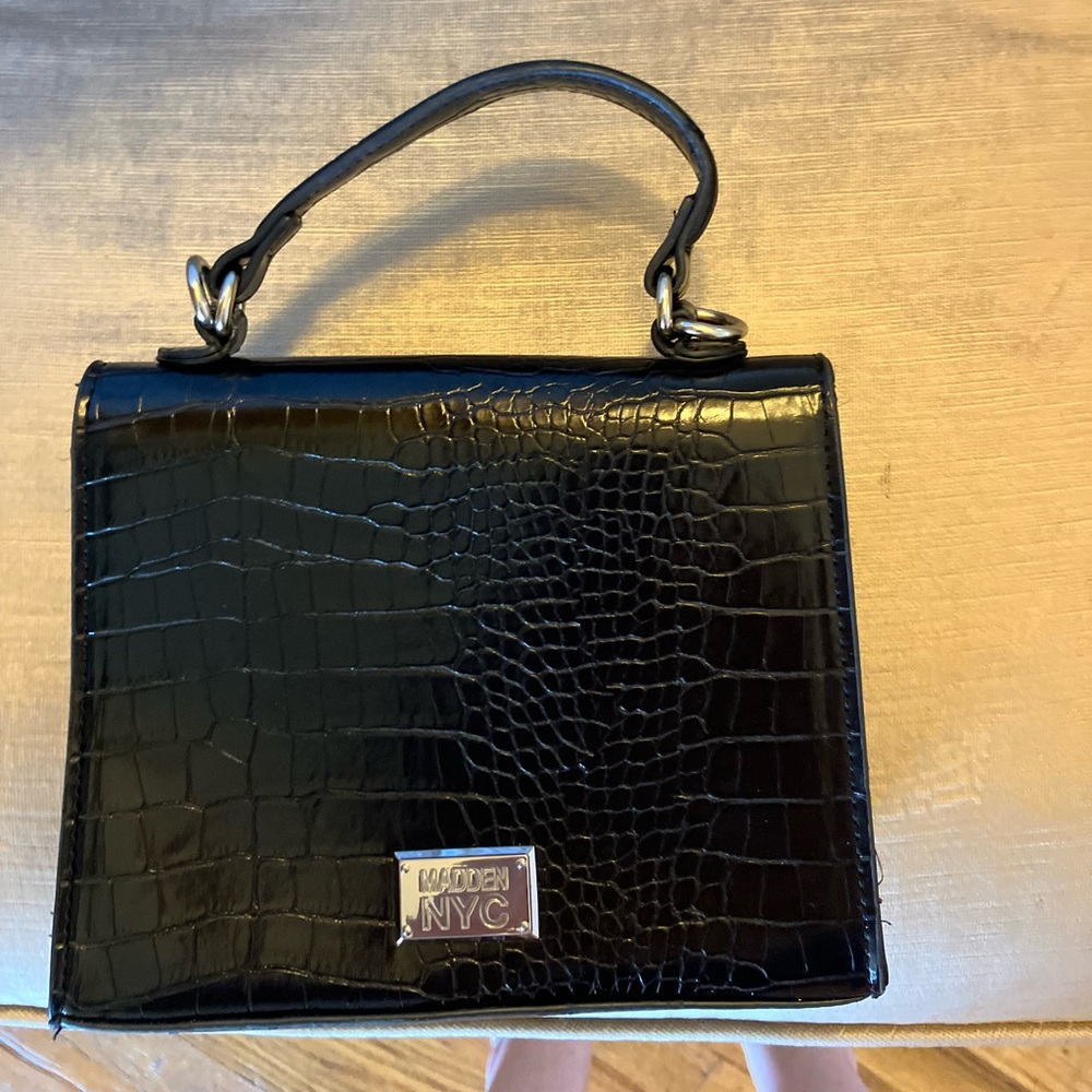 Steve Madden hand bag with adjustable strap